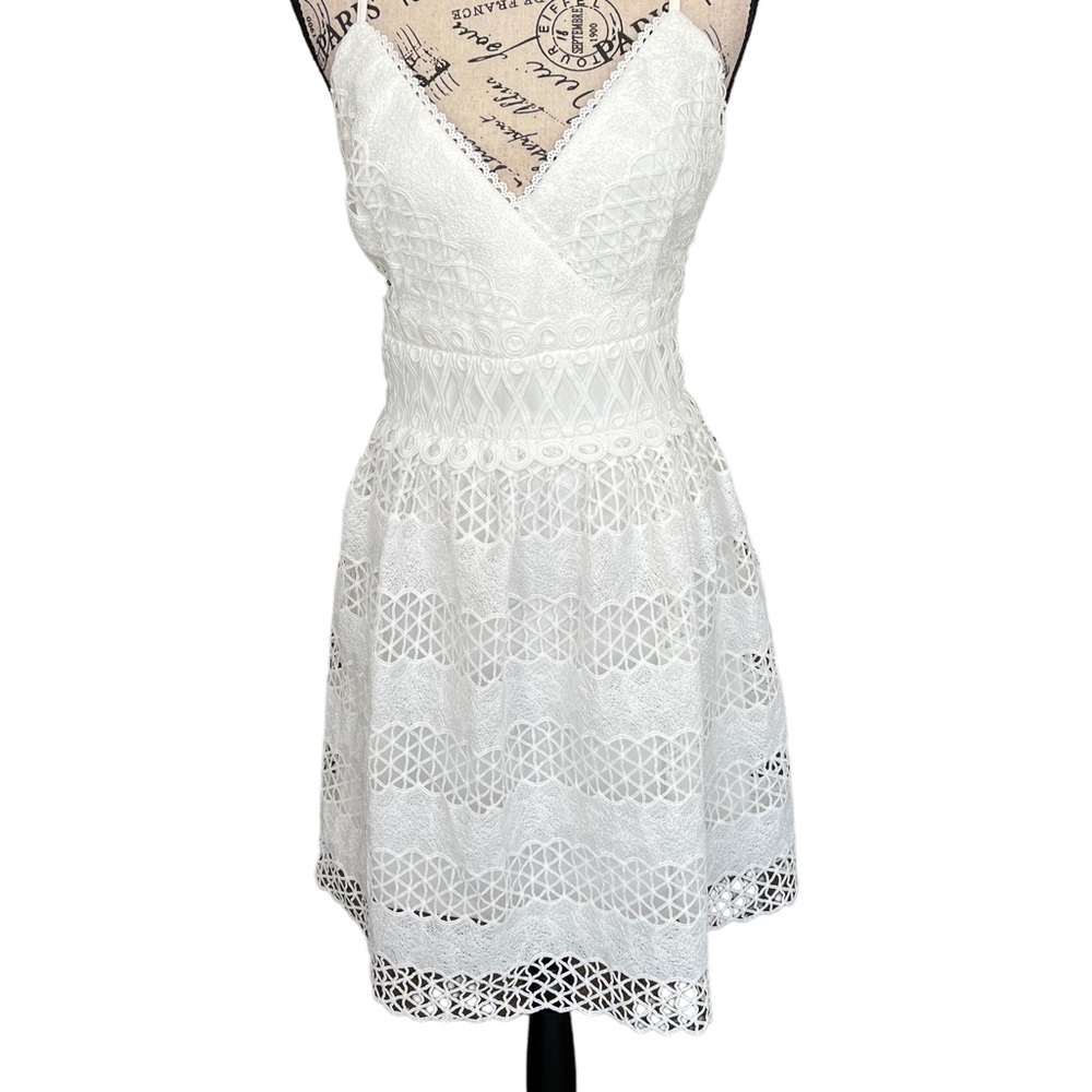 Guess Dress NWOT - Picture 8 of 17